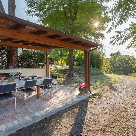Podere Le Capannucce Holiday home *